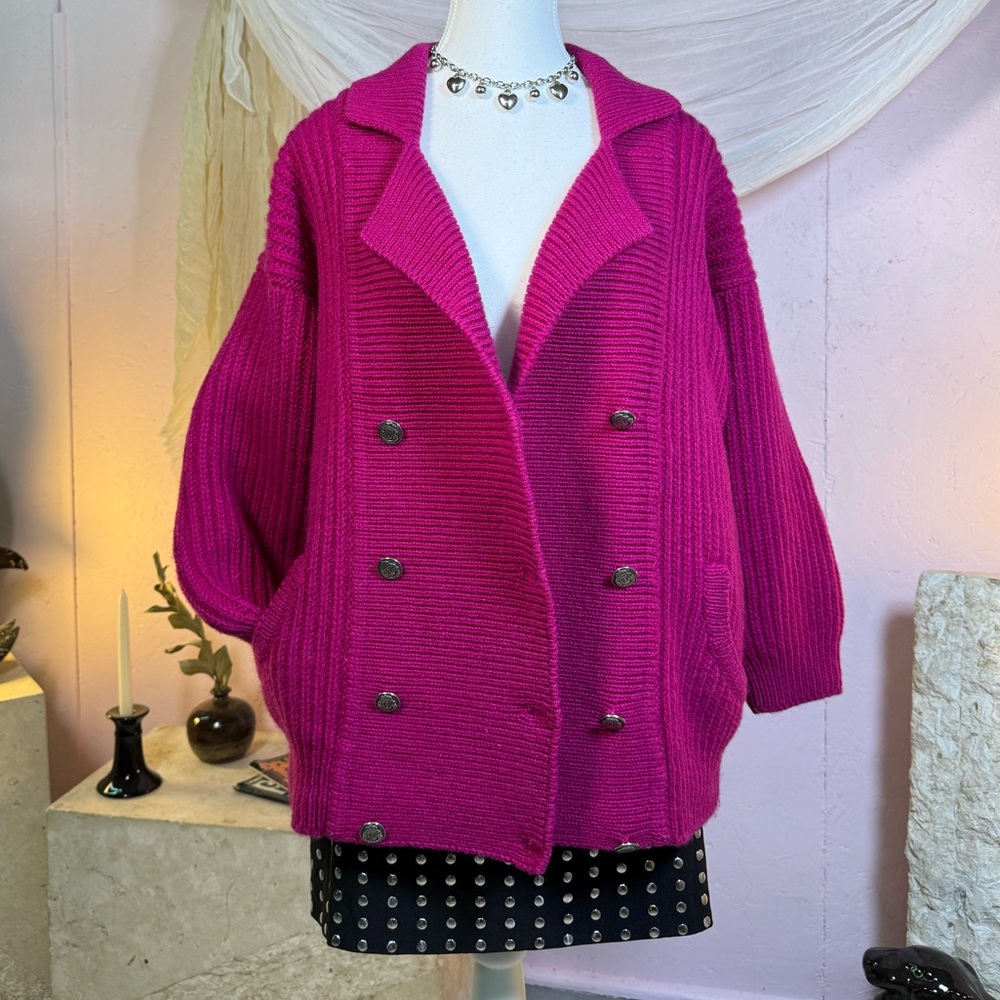 Vintage hot pink wool cardigan chunky knit oversized M L